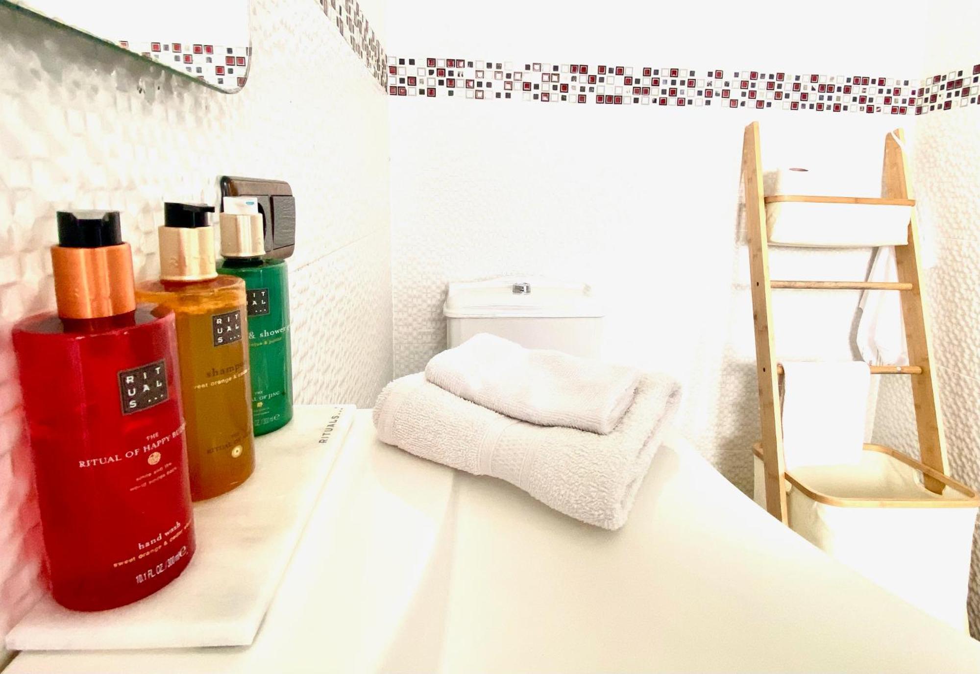 Zenit Olhao Bed & Breakfast Bagian luar foto